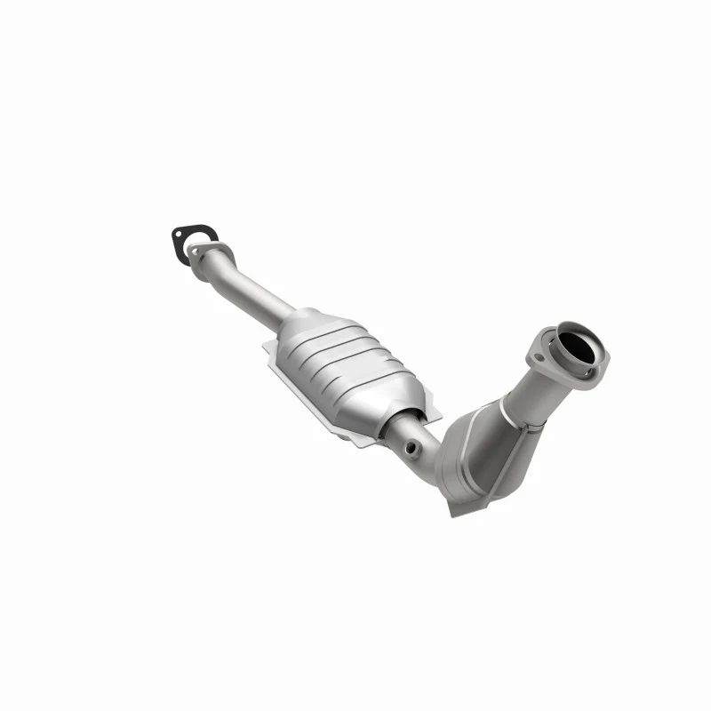 Magnaflow Conv DF 03-06 Ford Crown Victoria / 03-06 Lincoln Town Car 4.6L (California) - Image 4