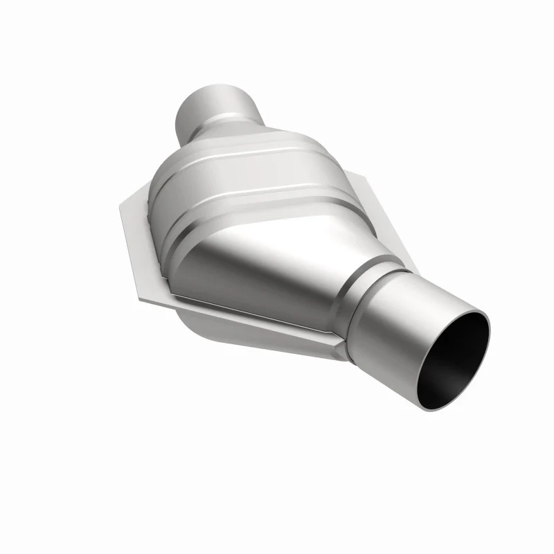 Magnaflow Conv Univ 2.25in Angled Inlet Front CA - Image 3